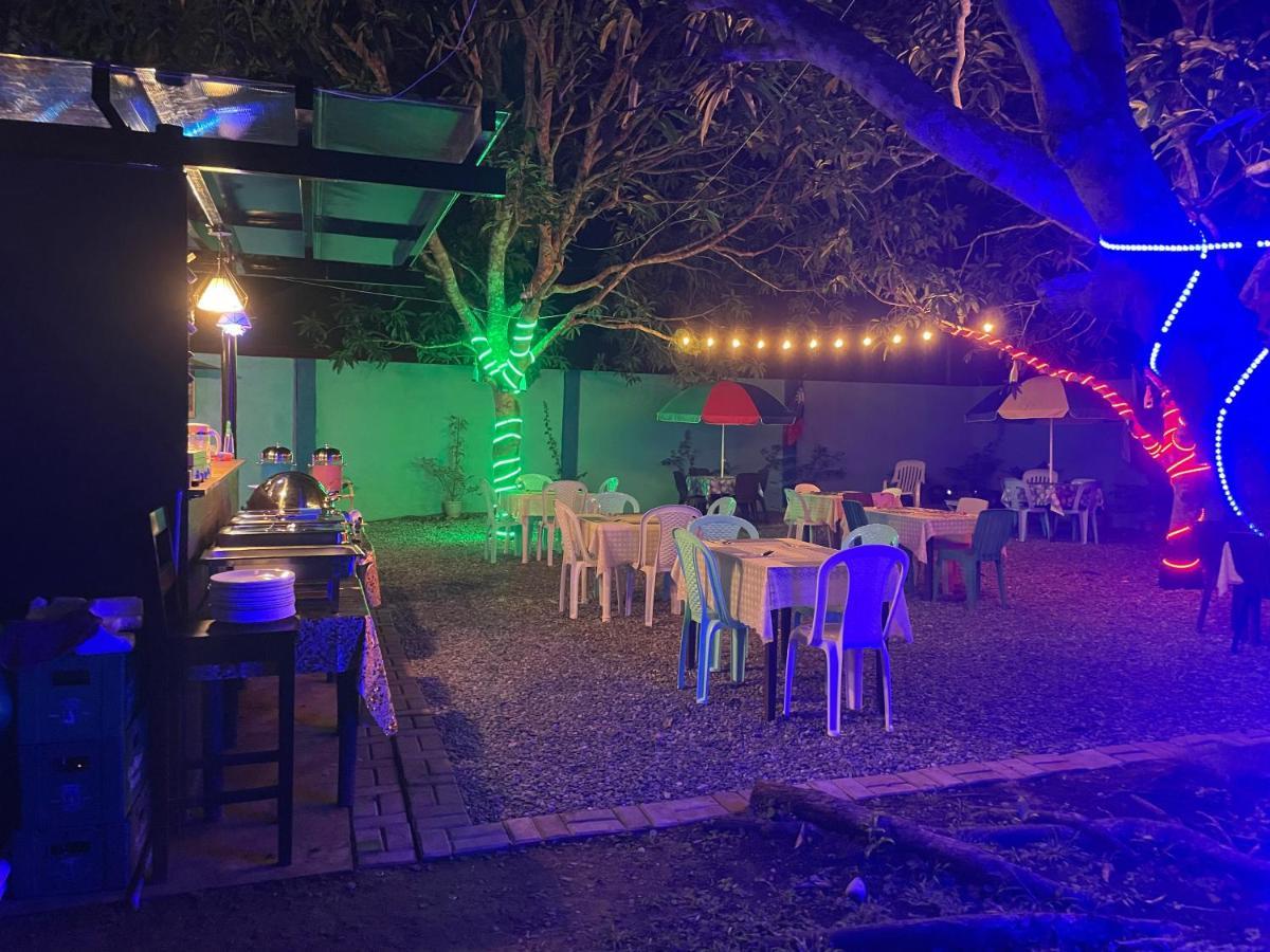 Blue Summer Suites & Restaurant Bingag المظهر الخارجي الصورة