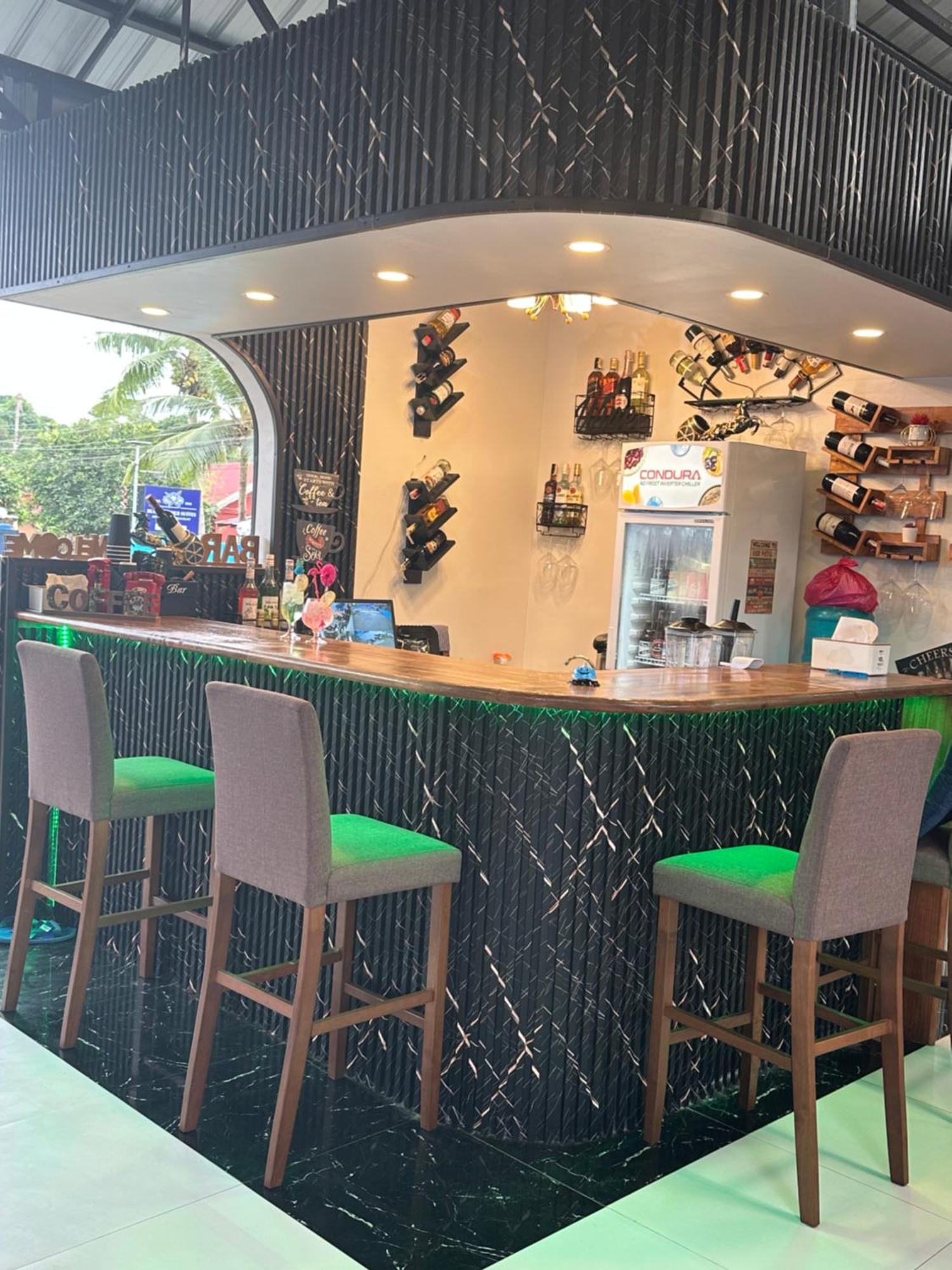 Blue Summer Suites & Restaurant Bingag المظهر الخارجي الصورة